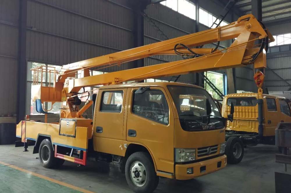 東風(fēng)多利卡12米、14米、16米高空作業(yè)車(chē)圖片2