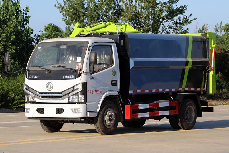 東風(fēng)小多利卡國(guó)六 4.5方 餐廚垃圾車